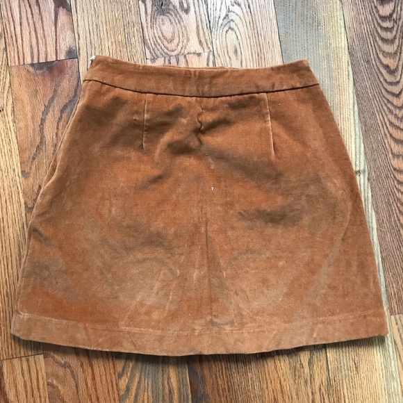 Cord skirt with embroidered accents - Picture 2 of 2